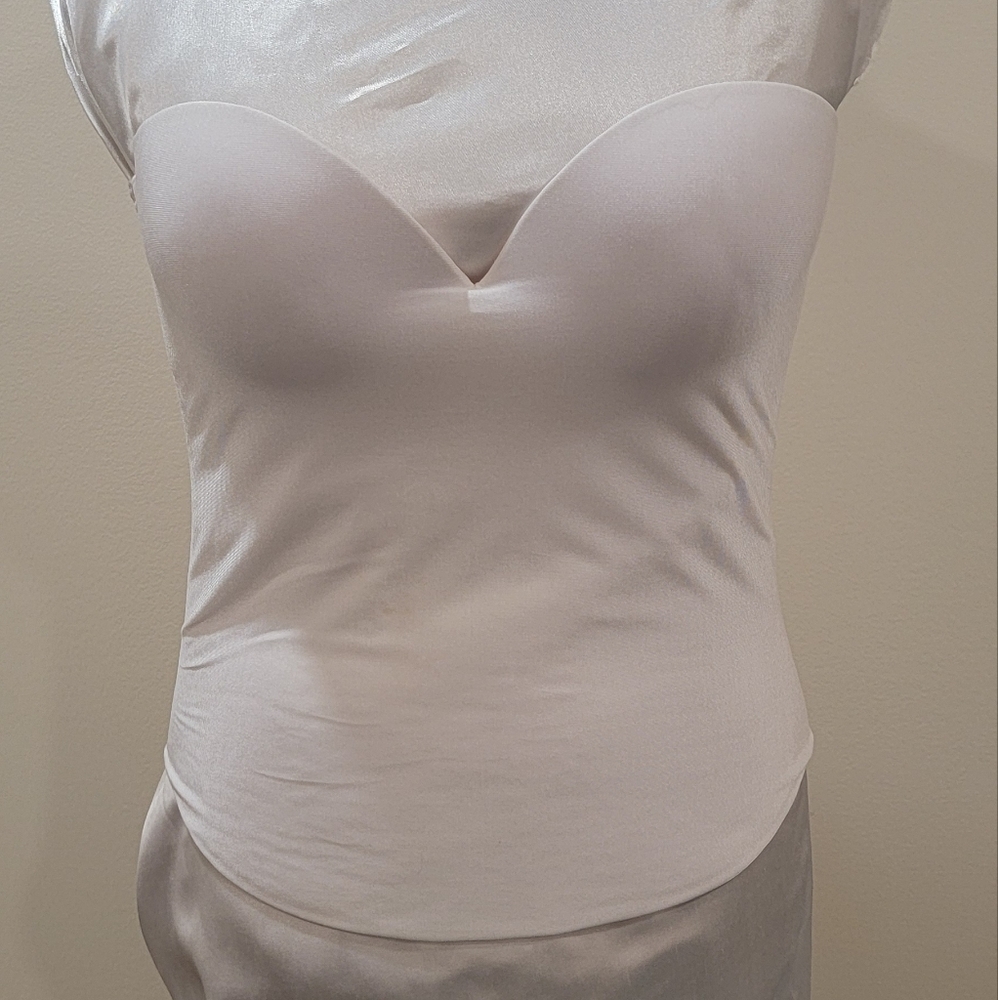 David's Bridal Cream Strapless Bra